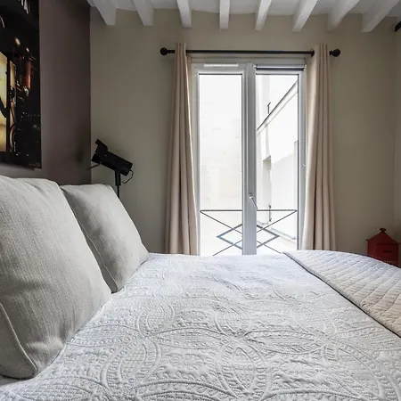 In A Prime Location 4* Parigi
